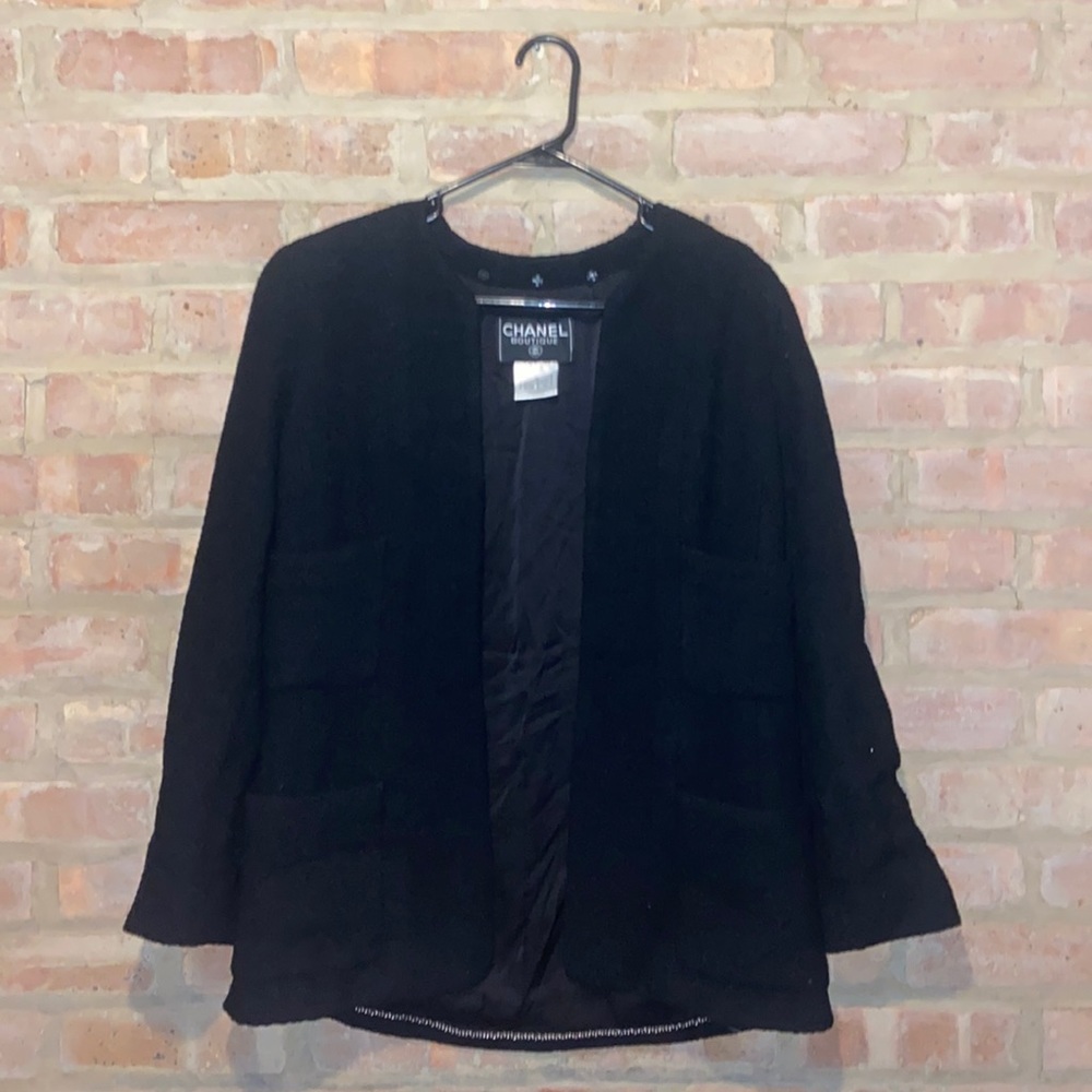 CHANEL Blazer